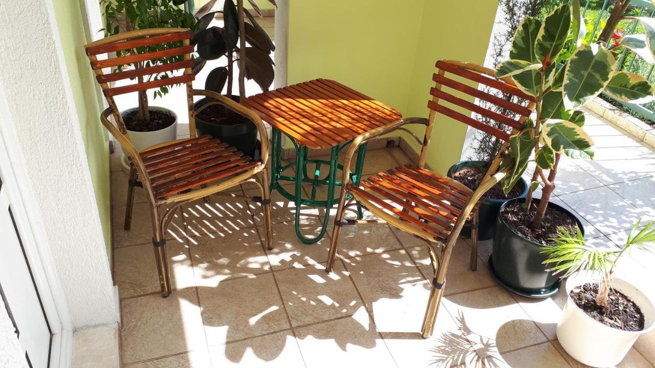 Apartments Simo Petrovac Luaran gambar